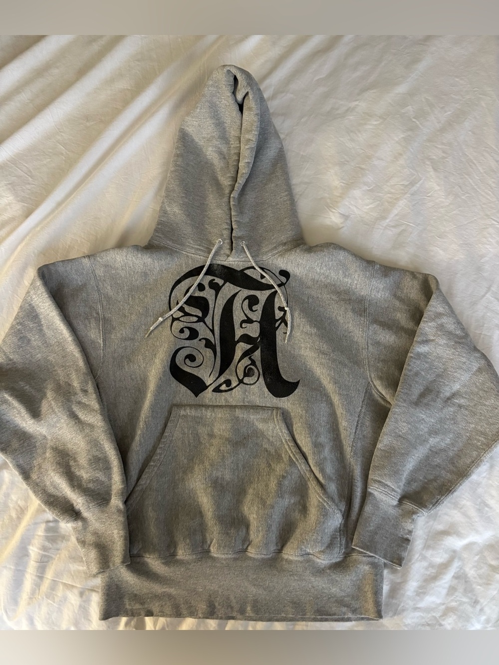Vintage Alife New York Old English Graphic Pullover Hoodie Boxy Small/Medium Y2K